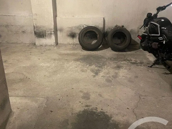 Maison Vente Paris 16e Arrondissement   35000€