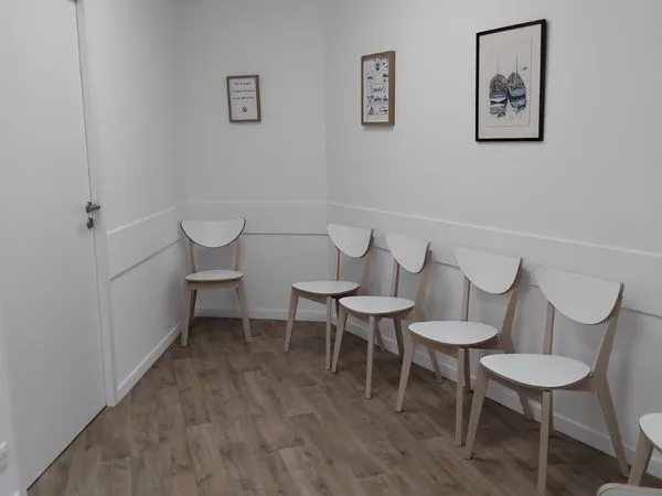Cabinet de consultation neuf et lumineux 