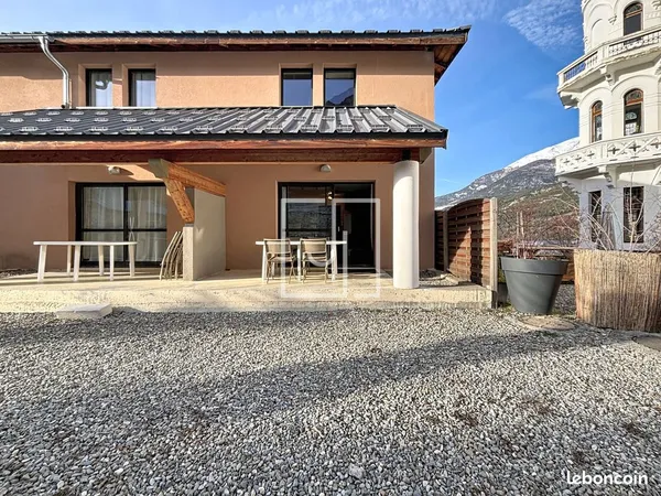 Duplex 3 pièces 53 m² 