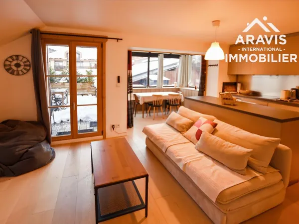 Duplex Les Myrtilles T3 cabine avec terrasse - Hyper centre 