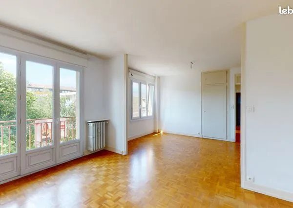 Appartement 2 pièces 56 m² 