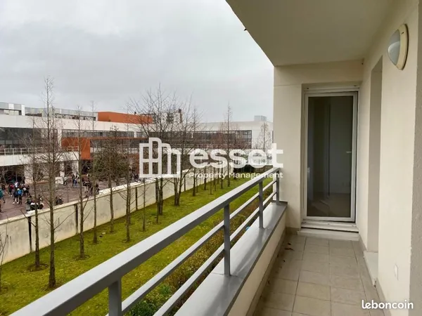 Appartement 3 pièces 76 m² 