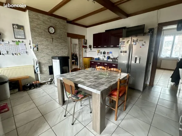 Maison 7 pièces 220 m² 