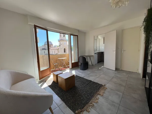 Loue appartement au calme 