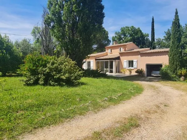 Villa 6 pièces 154 m² 