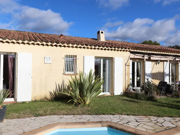 Villa 140 m² 4 ch bureau piscine 
