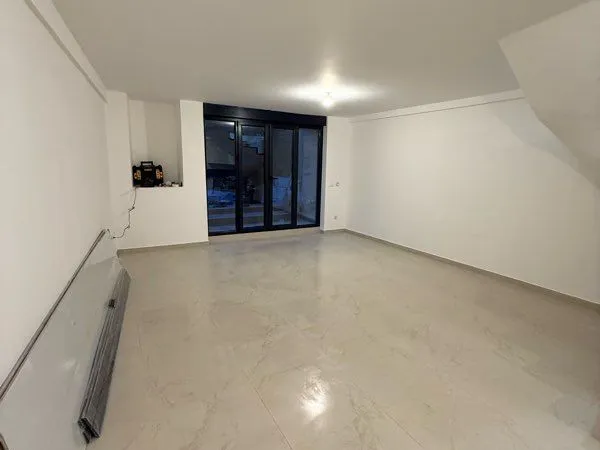 À louer - T3 Duplex 89 m² + terrasse 40 m² - Centre-ville Thoiry (01710) 