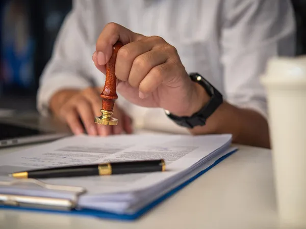 Bien décoder l'attestation de propriété : notre guide pratique