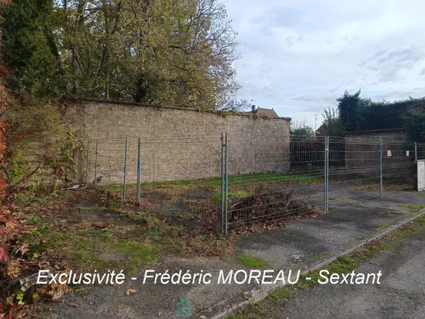 Terrain 85 m² 