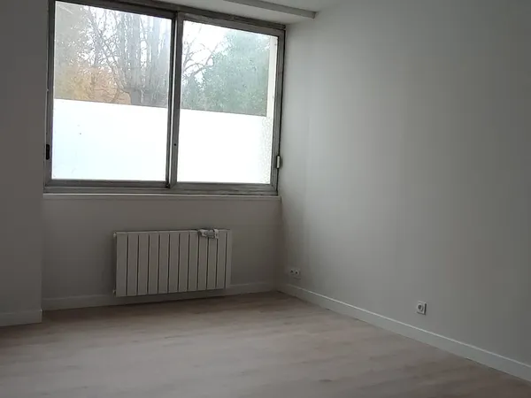Bureau Nogent Le Rotrou 1 pièce(s) 