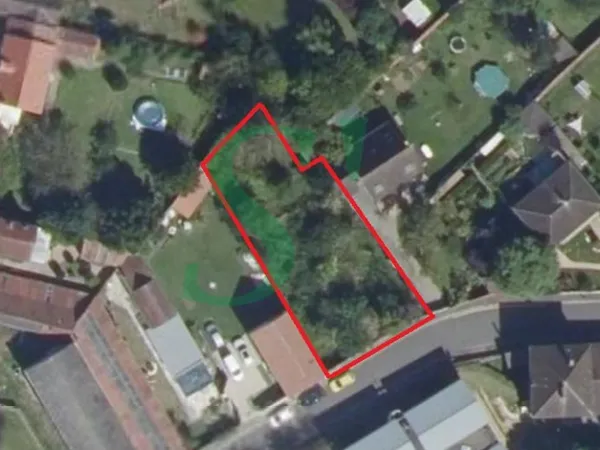 Terrain 631 m² 