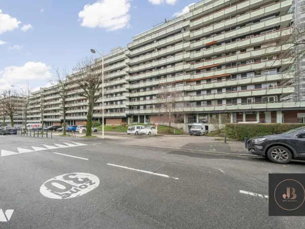 Appartement 7 pièces 138 m² 