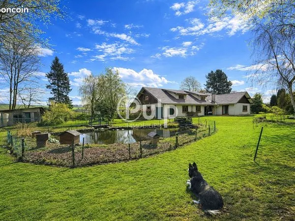 Maison 13 pièces 240 m² 