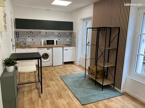 Studio 1 pièce 18 m² 