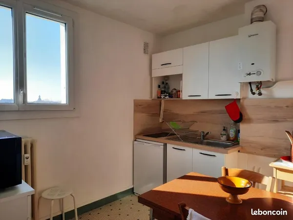 Appartement 1 pièce 27 m² 