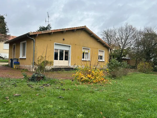 Maison de plain-pied 4 pièces 74 m² 