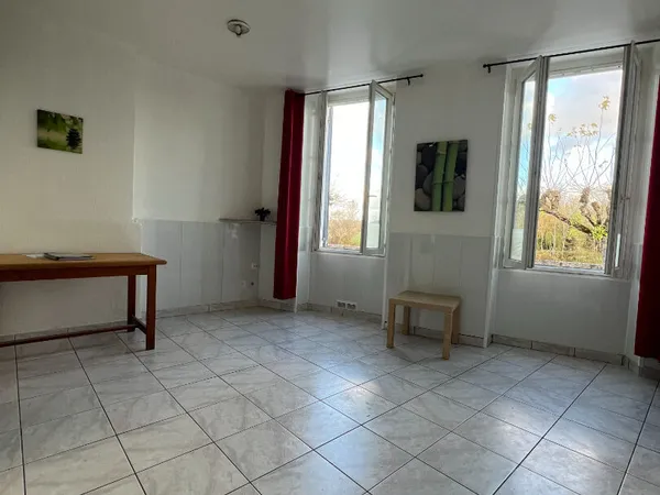 Studio 1 pièce 22 m² 