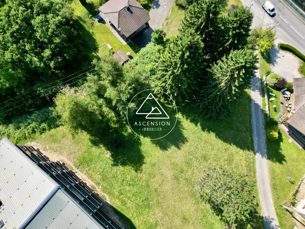 Terrain à bâtir dans le quartier recherché de l'Abbaye - Saint-Jean-d'Aulps 