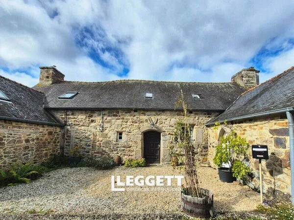 Maison de plain-pied 5 pièces 110 m² 