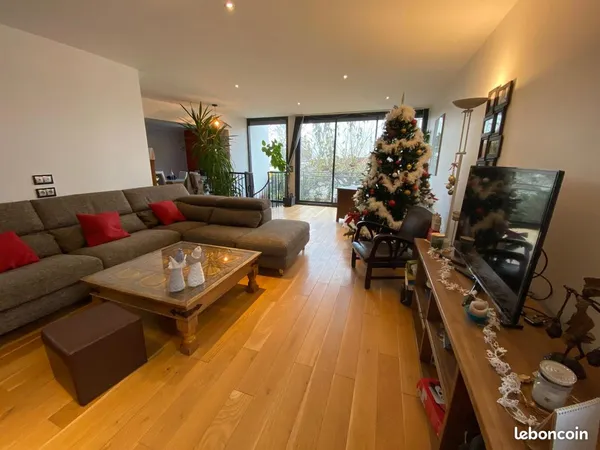 Maison de ville 180 m² - Quartier Saint-Pavin - Jardin & Garage 
