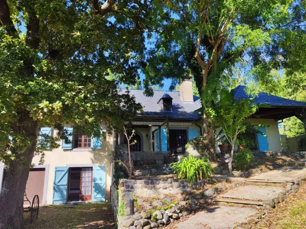 Maison 6 pièces 210 m² 