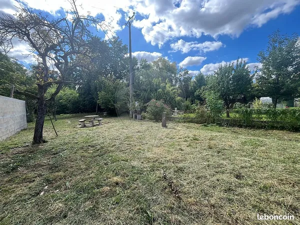 Terrain 519 m² Versigny 