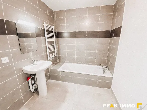 Appartement 3 pièces 66 m² 