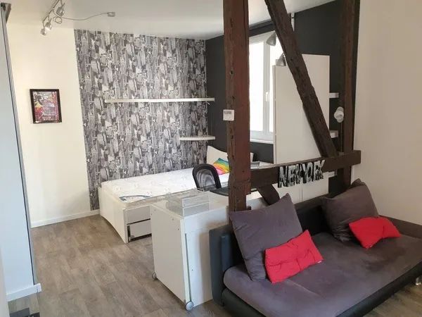 Studio 1 pièce 26 m² 