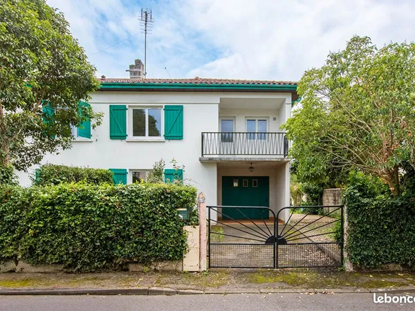Maison 5 pièces 82 m² 