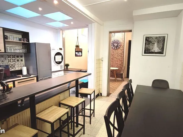 Appartement 7 pièces 103 m² 