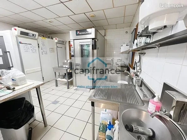 Fonds de commerce restaurant 311 m² 