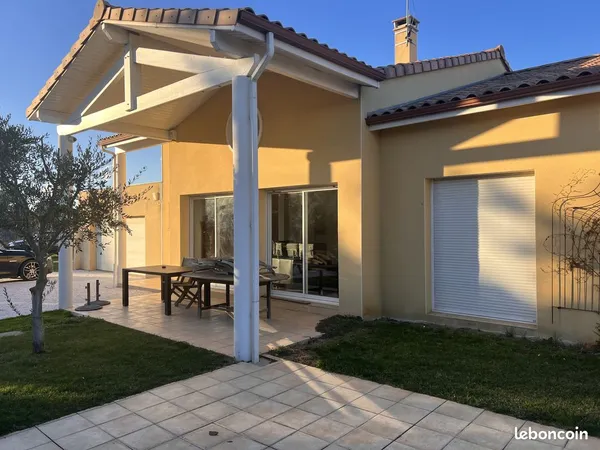 Villa 6 pièces 180 m² 