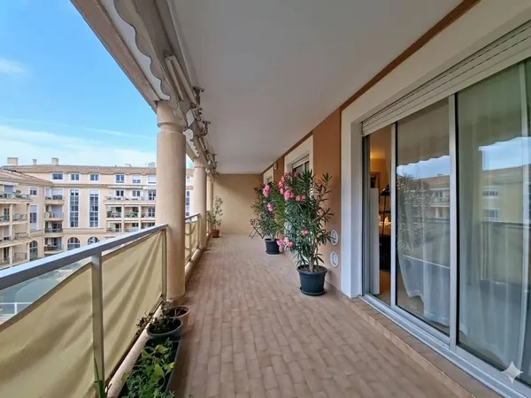 Appartement 4 pièces 113 m² 