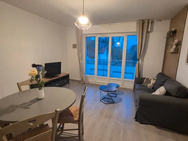 T2 meublé 47 m² - Balcon, garage, cave - Nice Caennais (Caen) 