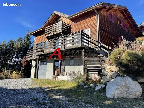 Villa 5 pièces 182 m² 