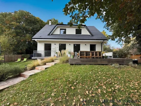 Maison 5 pièces 137 m² 