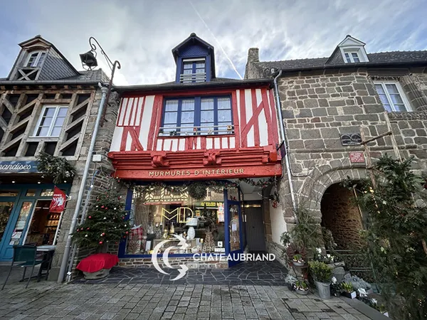 A LOUER - DOL DE BRETAGNE - PLEIN CENTRE - DUPLEX T2 Bis- 54.34 m² 