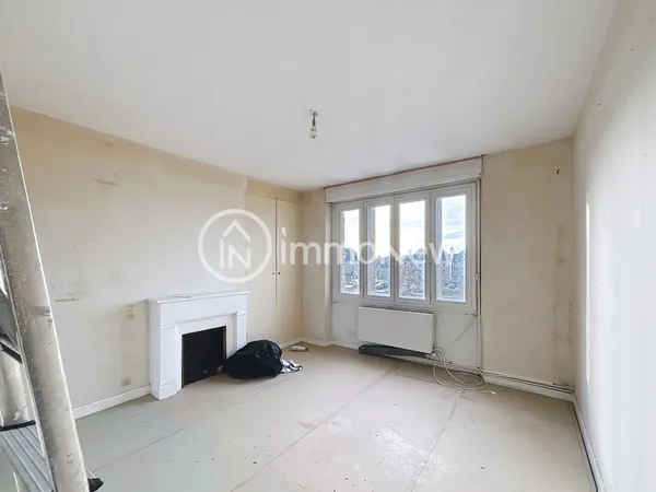 APPARTEMENT A RENOVER 