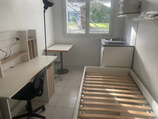 Appartement 1 pièce 10 m² 