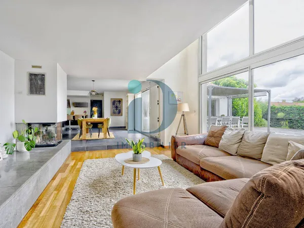 Maison 8 pièces 188 m² 