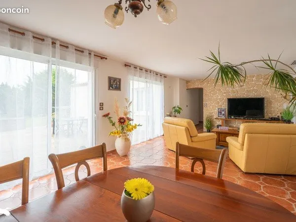 Maison 4 pièces 133 m² 