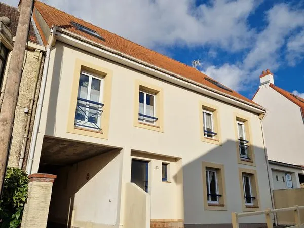 Très bel appartement T2 61 m2 RDC garage terrasse 