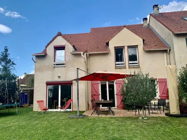 Maison 8 pièces 152 m² 