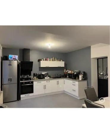 Maison 3 chambres, proximité Longué, avec dépendance, garage et terrain 
