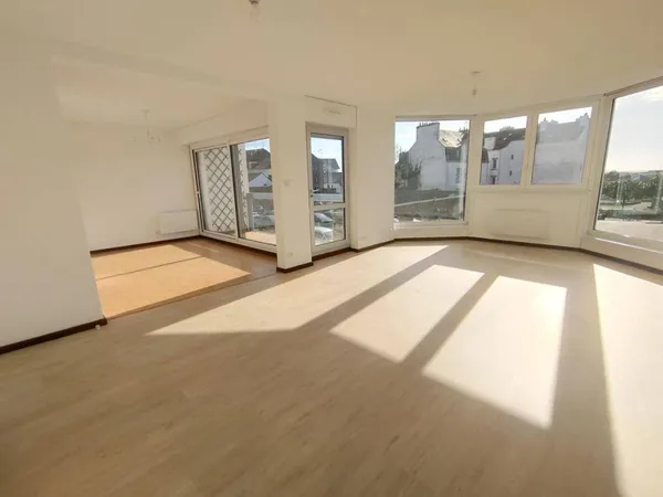 Appartement 4 pièces 93 m² 