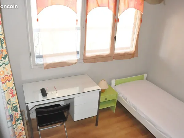 Appartement idéalement située à Cergy 