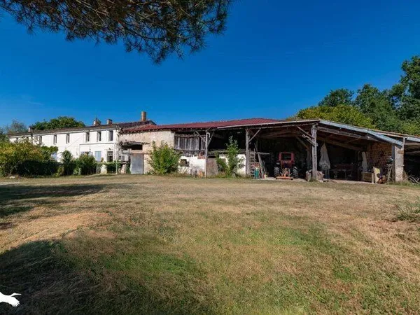 Maison 13 pièces 398 m² 