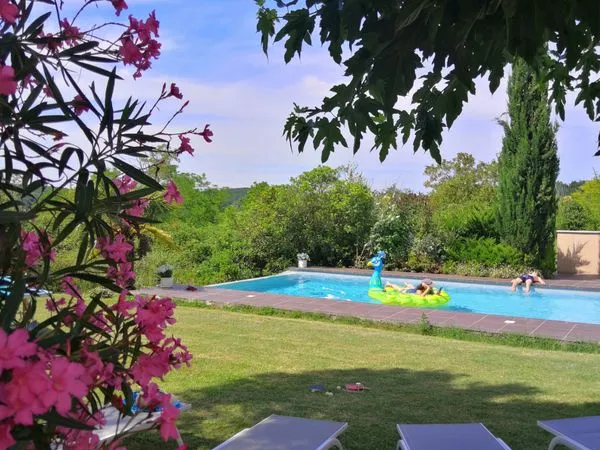 Maison 8 pièces 230 m² 