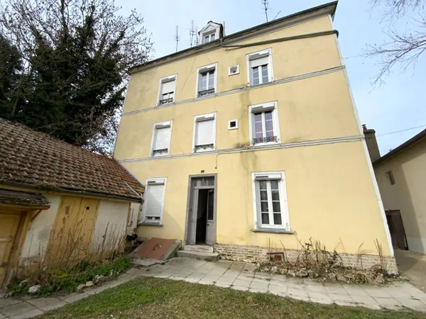Immeuble 300 m² 