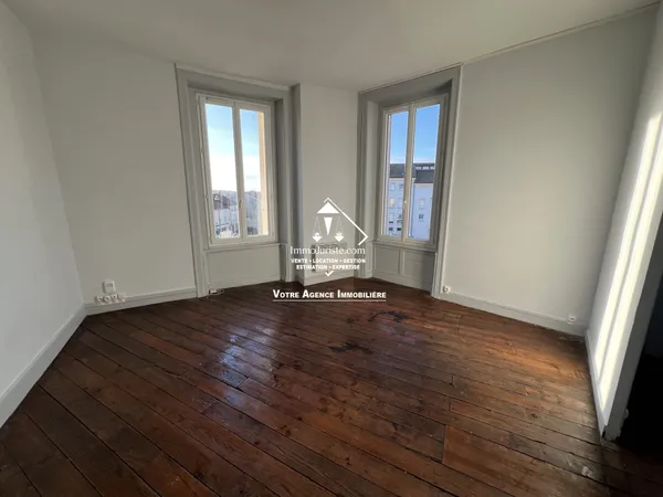 Location Appartement 1 pièce SAINT JUNIEN (87200) 